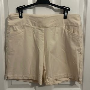 Lady Hagen Tummy Control 7” Golf Short Beige Large